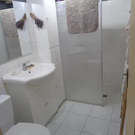 Дом отдыха Location *